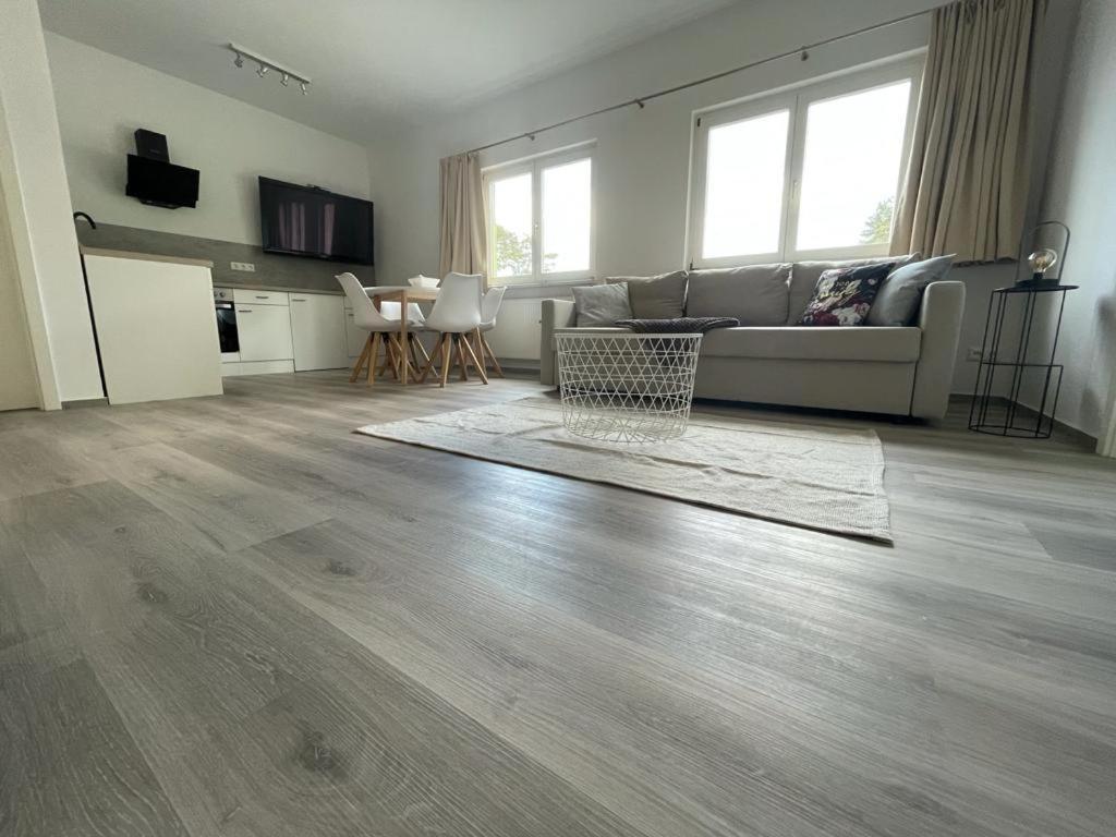 Quartier Am Haff Aparthotel Ueckermunde Ngoại thất bức ảnh